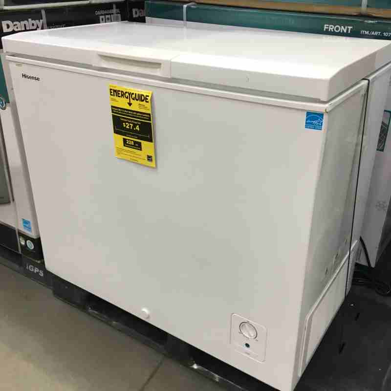 Hisense 7.2 CUFT Chest Freezer 1075072 South's Market